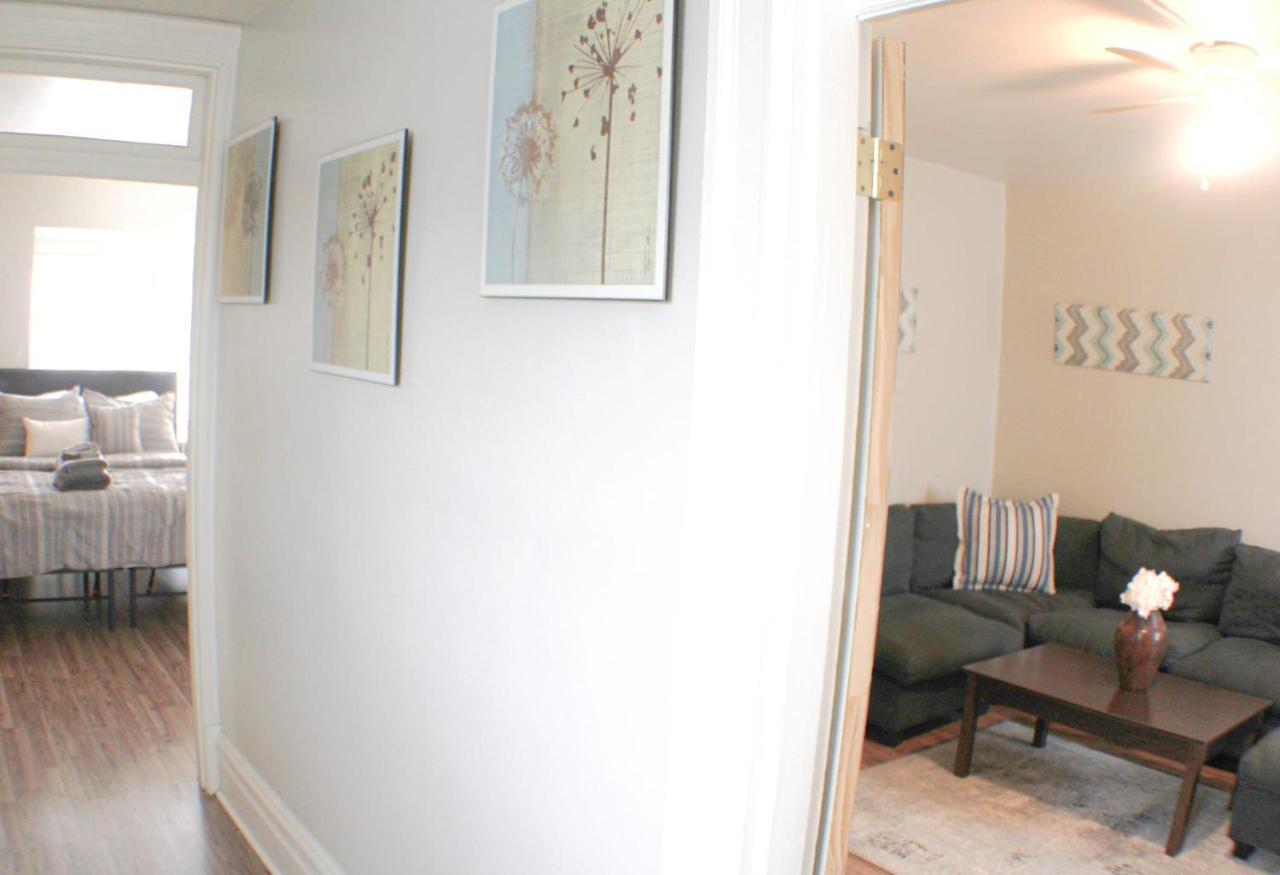 Steps Away From Hospital - 2 Queen Bed - City View Pittsburgh Bagian luar foto